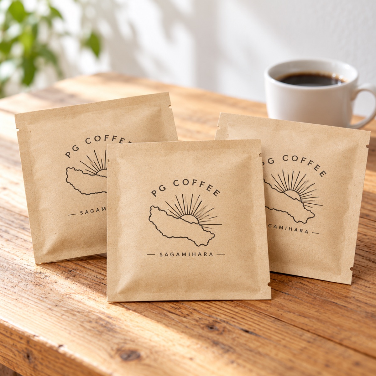 PG COFFEEのドリップパックとコーヒー